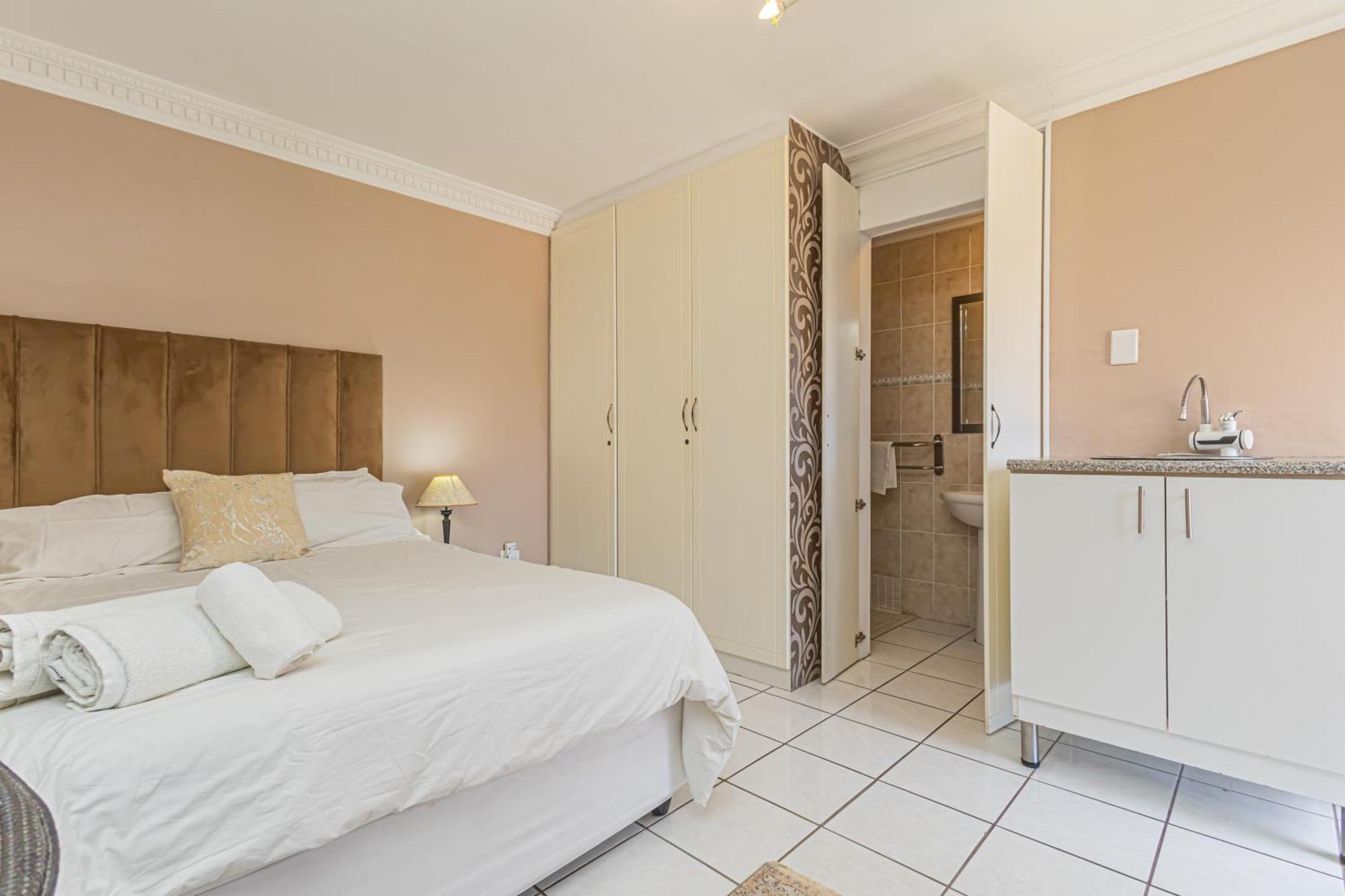 Holiday Guest House Langebaan Exterior foto
